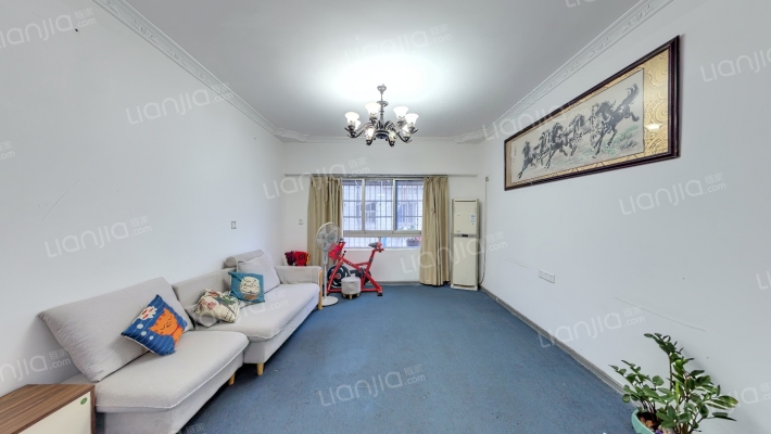 国贸大厦二手房实景图