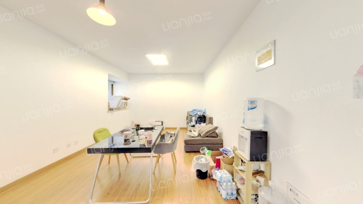 领势公馆二手房实景图