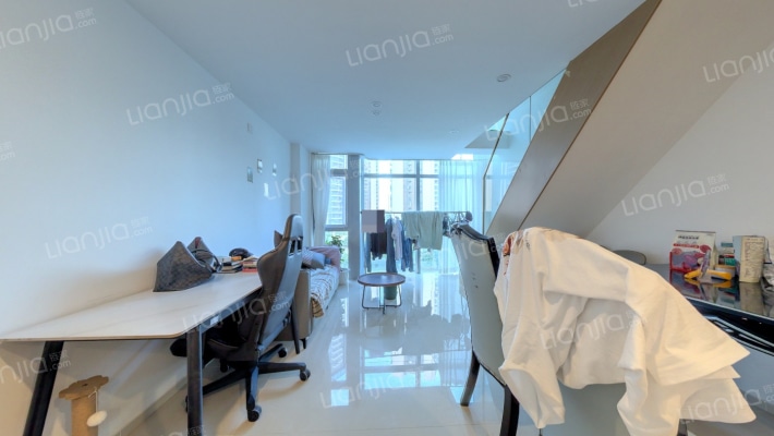 方直彩虹里二手房实景图