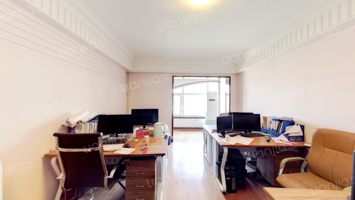 伊丽雅特湾一期二手房实景图