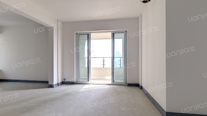 远洋万和四季二手房实景图