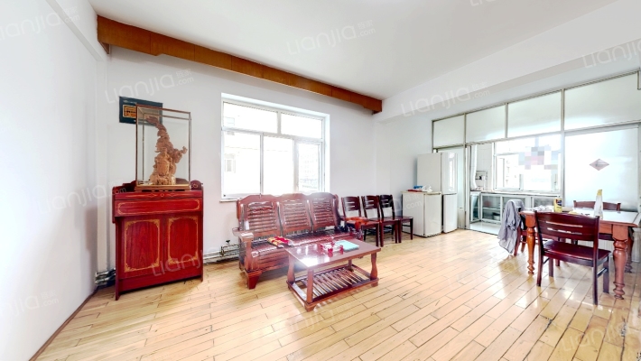 滨河小区二手房实景图