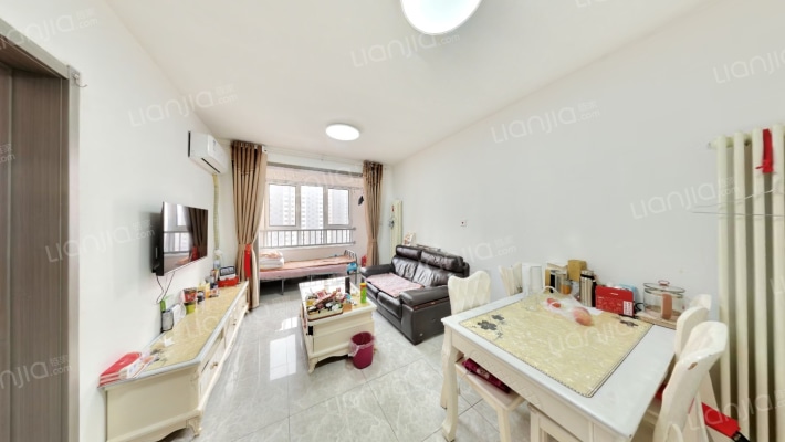 颐品学苑二手房实景图