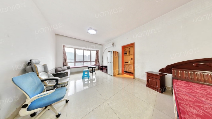 东方1+1二手房实景图