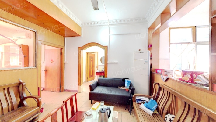 盐中教师楼二手房实景图