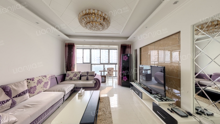 滨湖世纪城徽贵苑二手房实景图