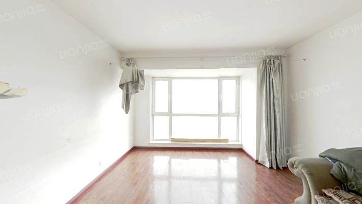 维华国际二手房实景图