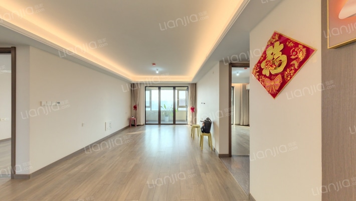 万科城二手房实景图