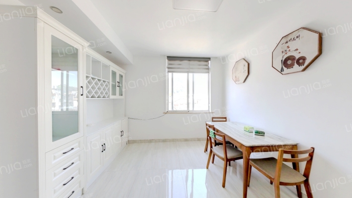 鸣阳路38号二手房实景图