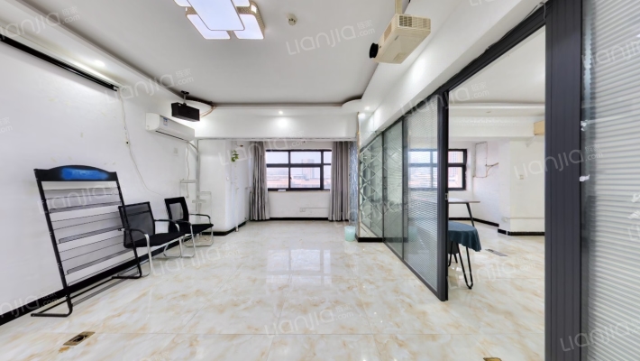 江泰天宇国际二手房实景图