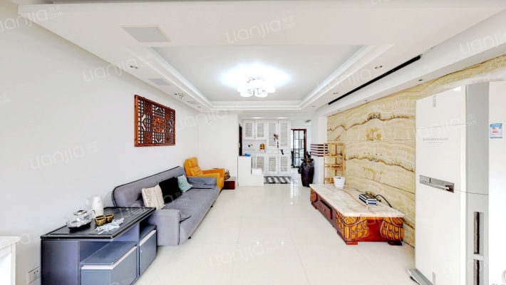 格兰春晨二手房实景图