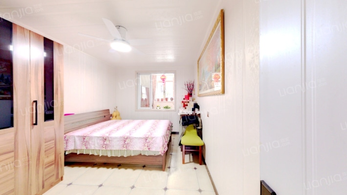 建华里二手房实景图