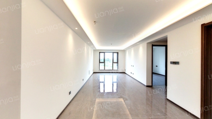 龙湖华煜江与城（三期）二手房实景图