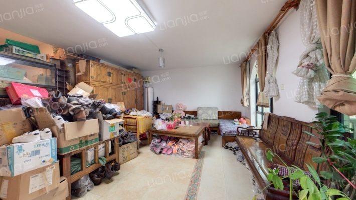 百合花园二手房实景图