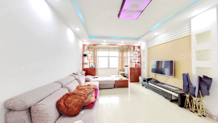 长麦路659弄二手房实景图