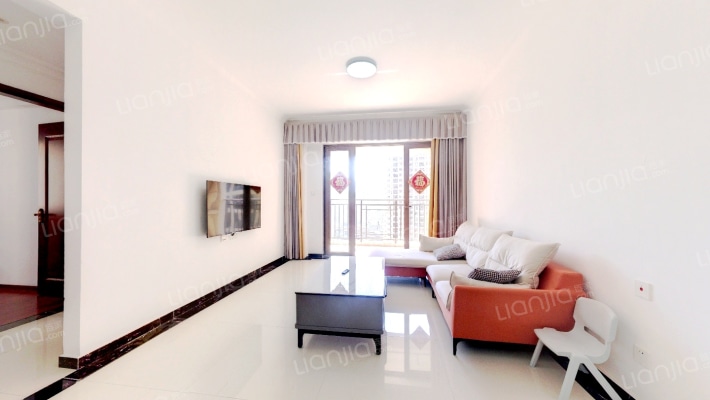 龙光城北八期二手房实景图