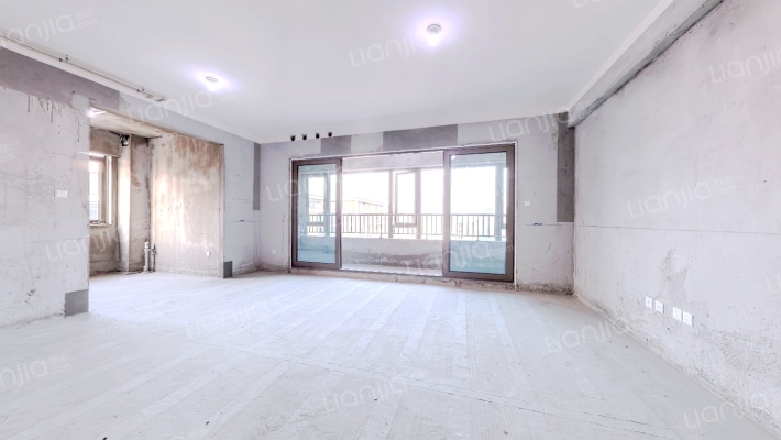 滨河湾C区二手房实景图