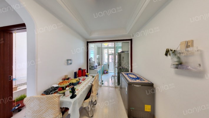 东方戴维营二手房实景图