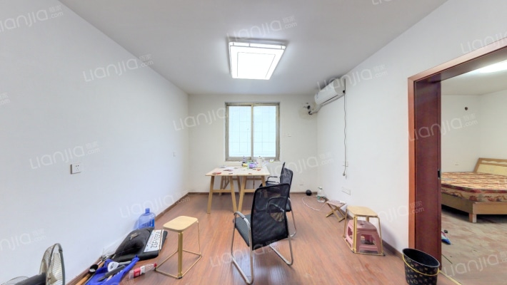 京九商城二手房实景图