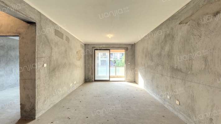 新界五期二手房实景图