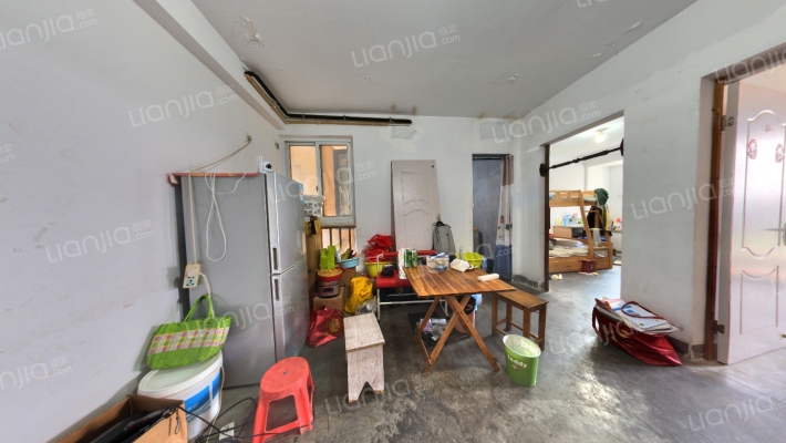 云亭公寓二手房实景图