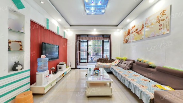 体育花园二手房实景图