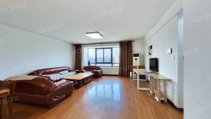 温兴风情苑二手房实景图