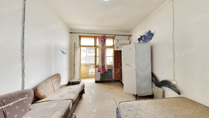 西北有色地质勘查局家属院二手房实景图