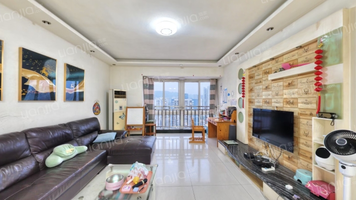 阳光华庭二手房实景图