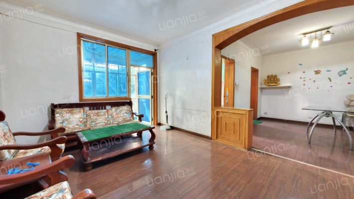 怡虹公寓二手房实景图