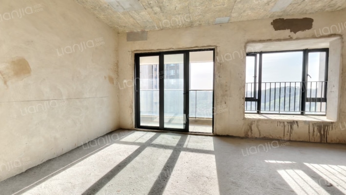 中洲河谷花园二手房实景图