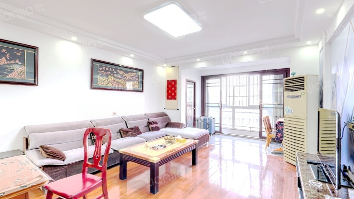 凤凰东街41号二手房实景图