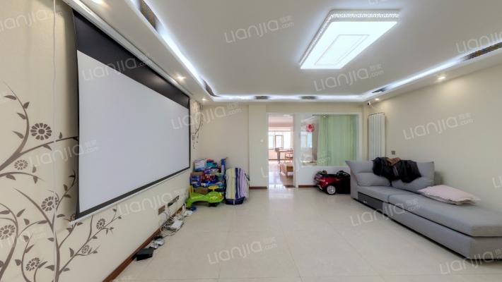 豪特家属院二手房实景图