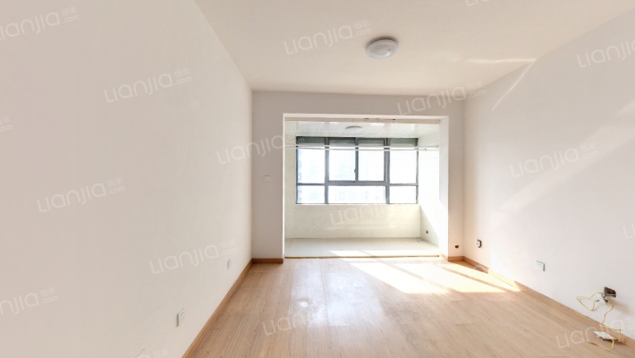 国贸华府二手房实景图