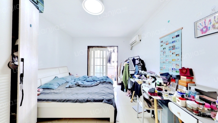 围堤道200号二手房实景图