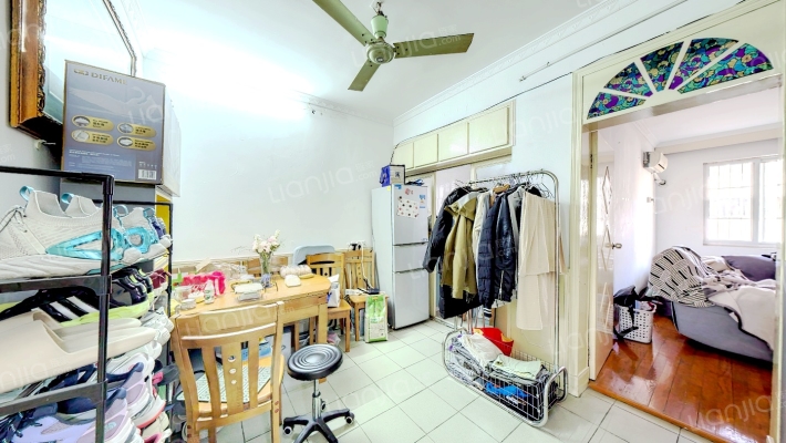 日规路1号二手房实景图