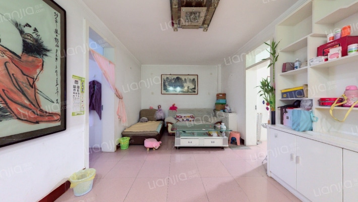 牛背梁自然保护区管理局家属院二手房实景图