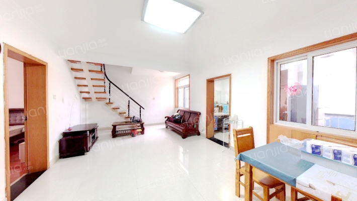 望湖南苑二手房实景图