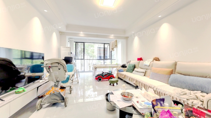 七彩花都B区一期二手房实景图