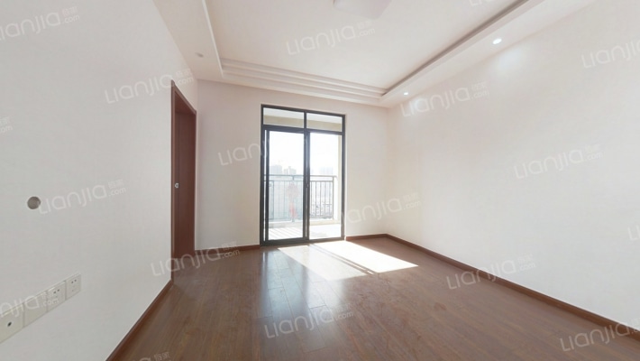 恒瑞佳园二手房实景图