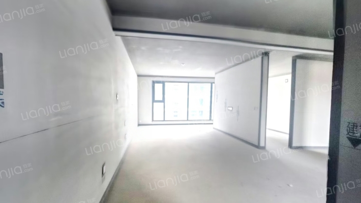沈丘铂樾青云二手房实景图