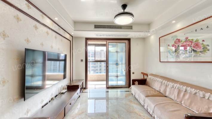 融创河滨之城雨澜轩二手房实景图