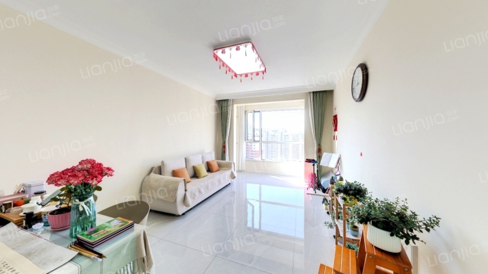 大连海湾城三期二手房实景图