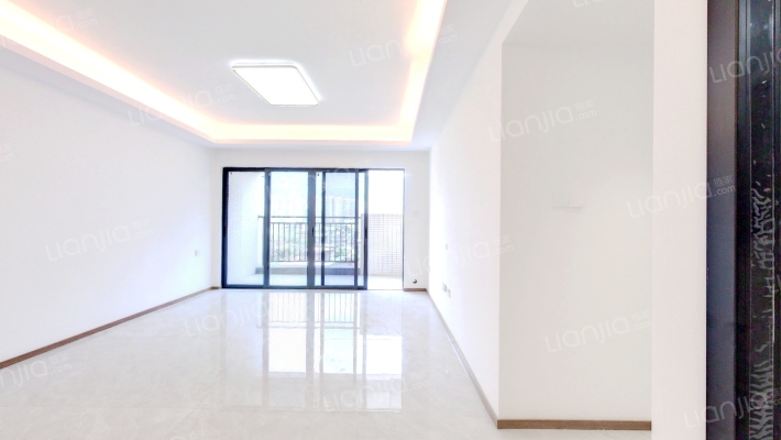 奥园合创新城二手房实景图