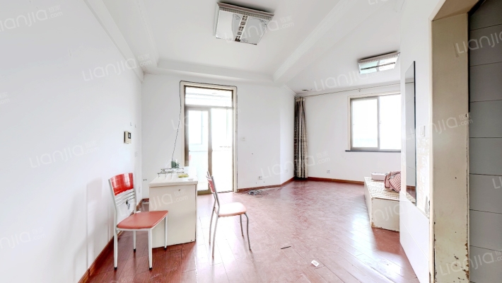 鼎业国际花园二手房实景图