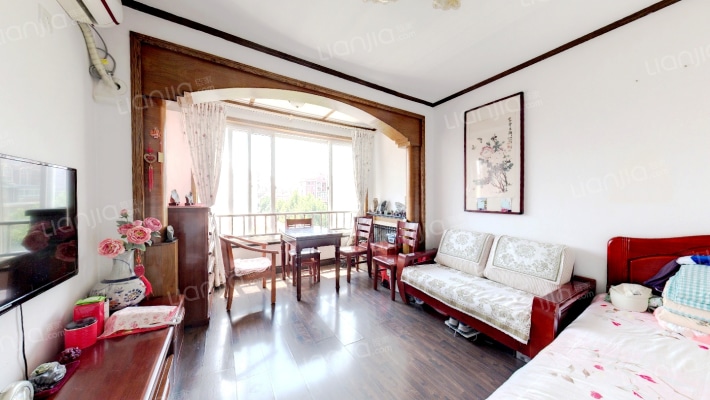 威海路步行街三期二手房实景图