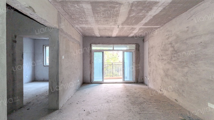 金鹏名都二手房实景图