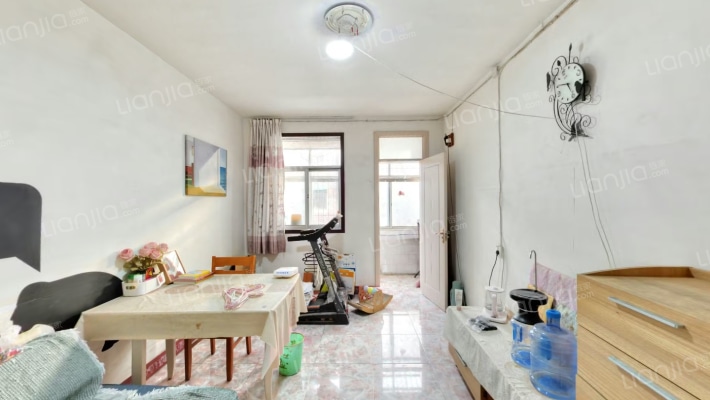 万善街教育家属楼二手房实景图