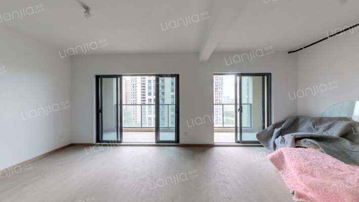 和泰·春和云境府二手房实景图