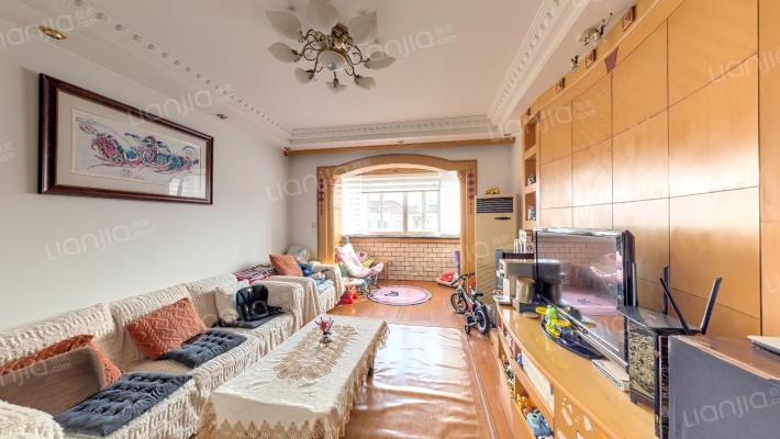 鹤北新村二手房实景图